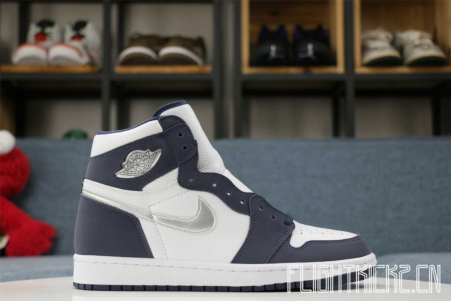 Air Jordan 1 OG Japan Midnight Navy