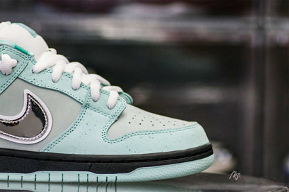 Tiffany & C0. X Nike Dunk Low Lobster
