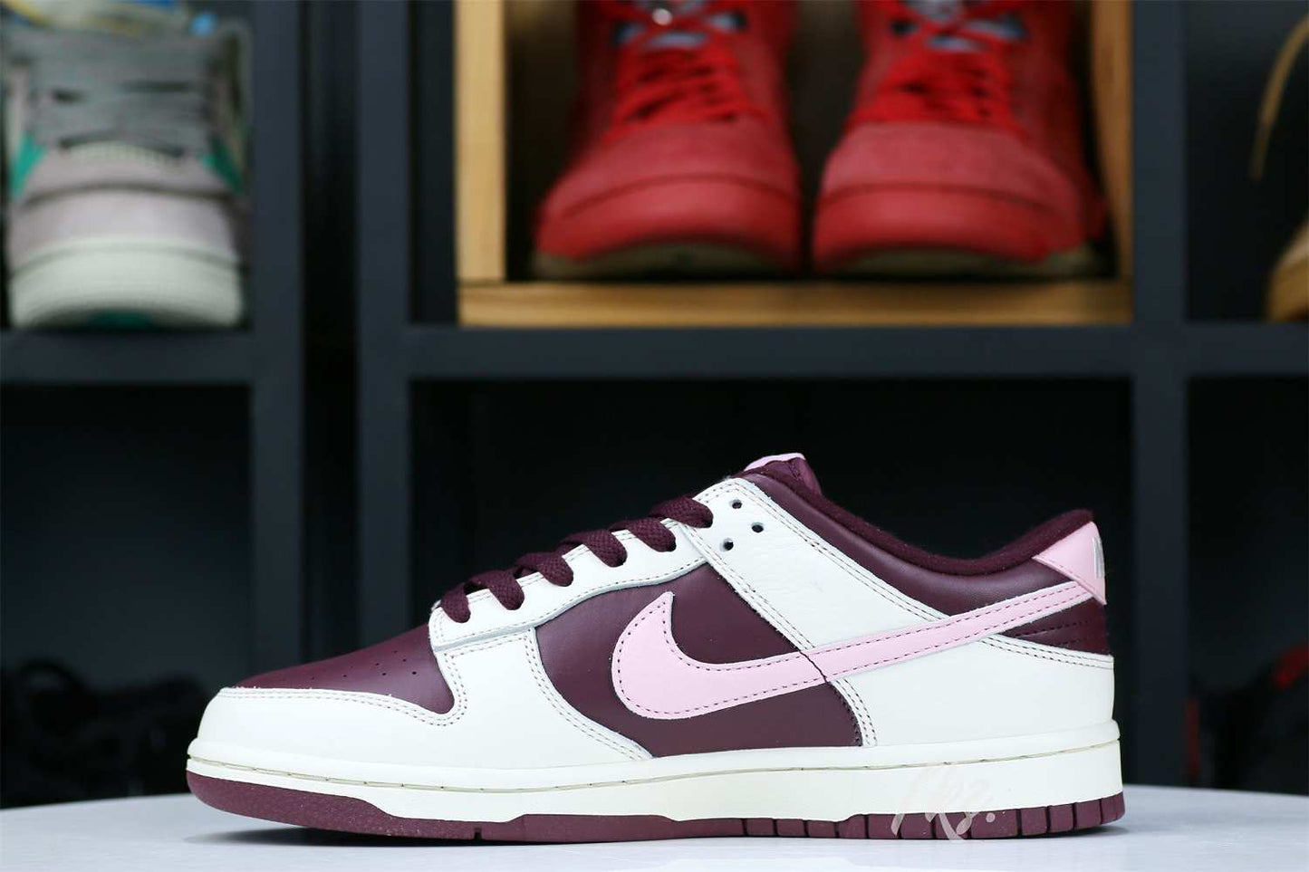 Nike Dunk Low Retro PRM Valentines Day 2023