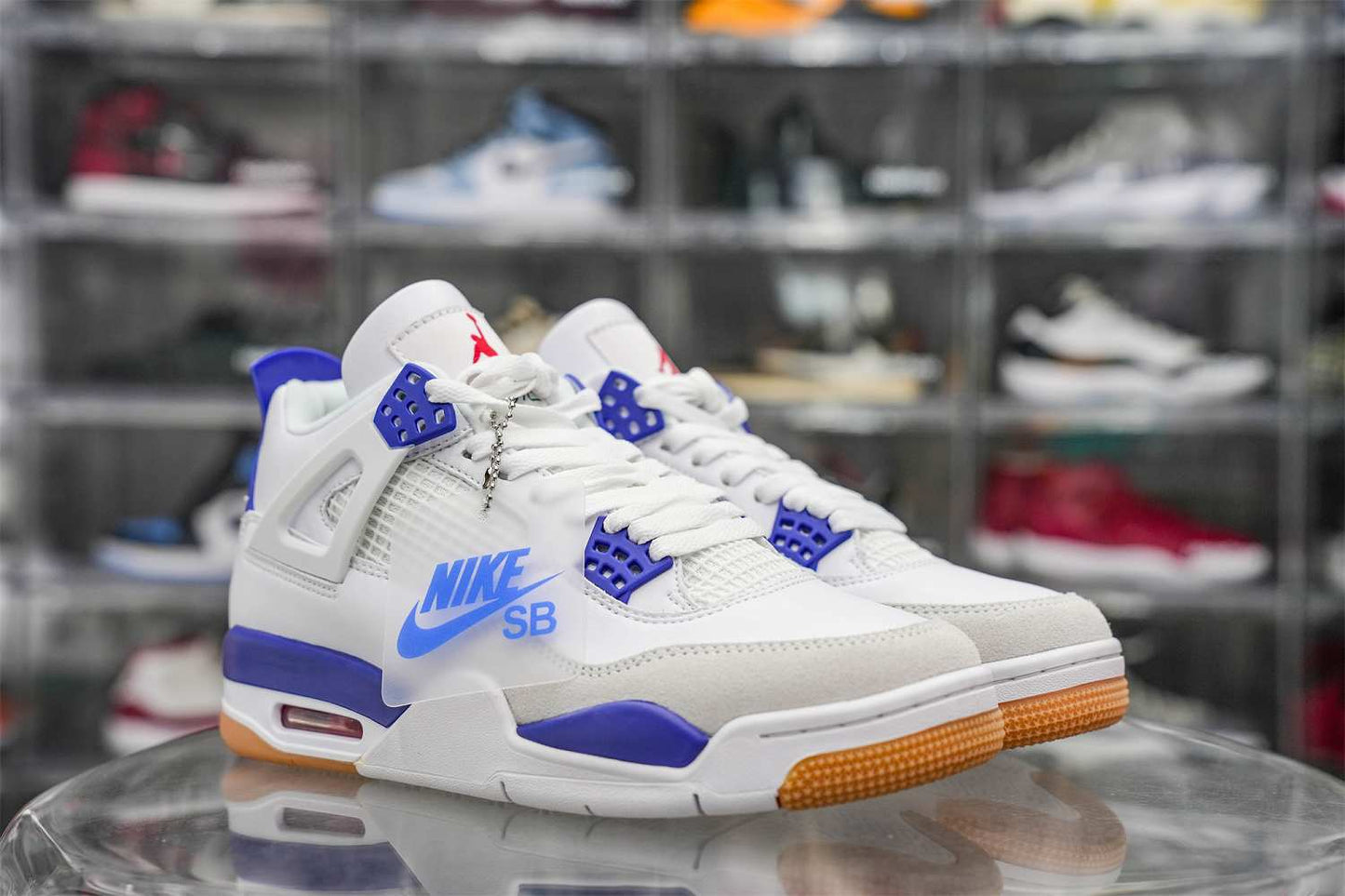 Air Jordan 4 Retro SP X Nike SB White Purple