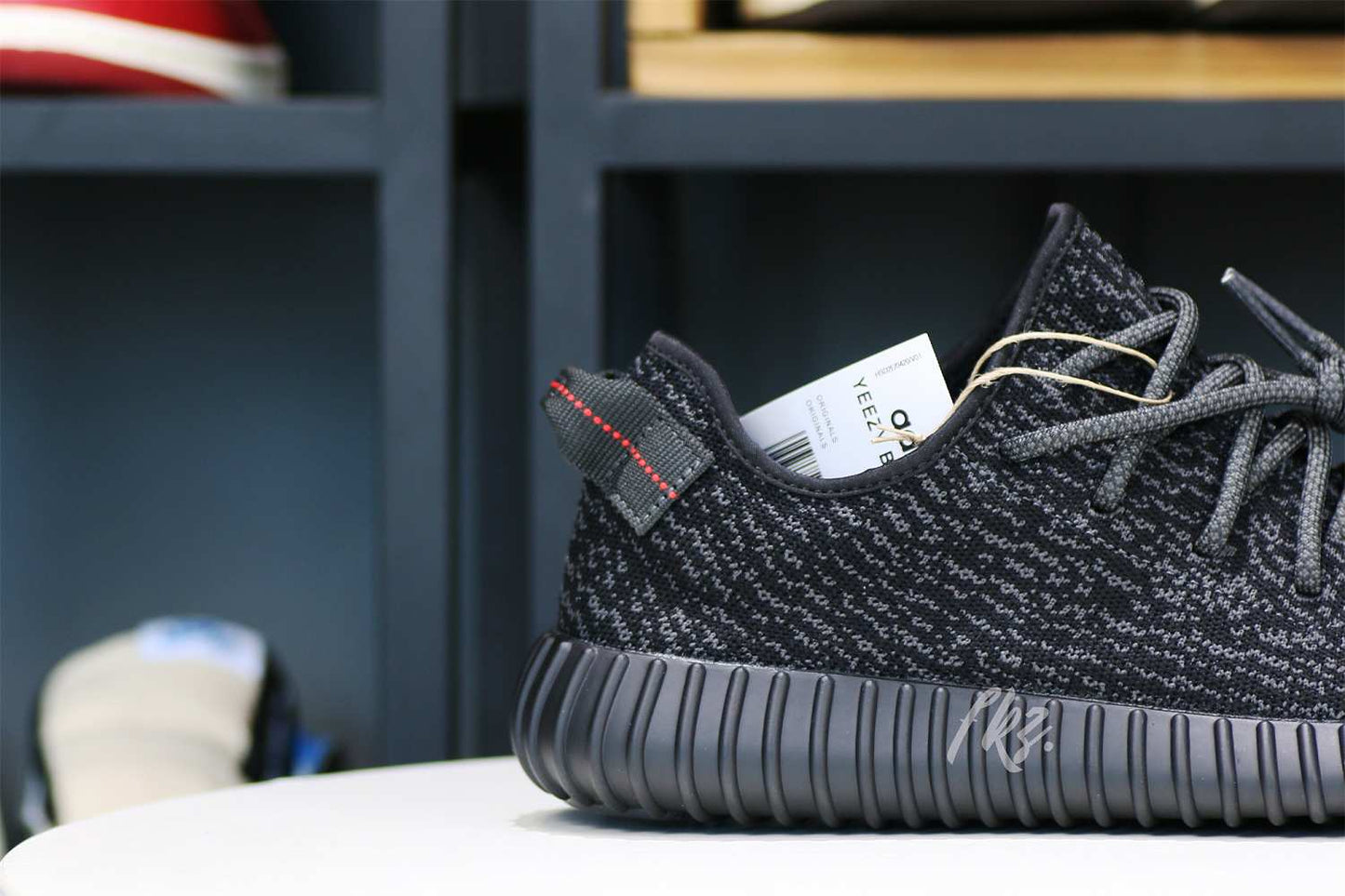 Yeezy 350  Pirate Black 2022