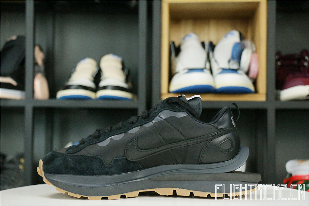 Nike Vaporwaffle Sacai Black Gum (LN5 A1)