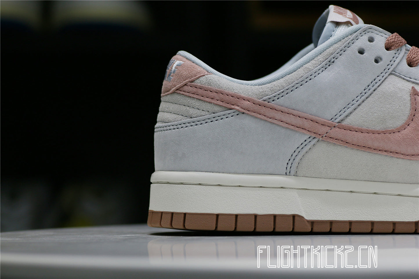 Nike Dunk Low Fossil Rose
