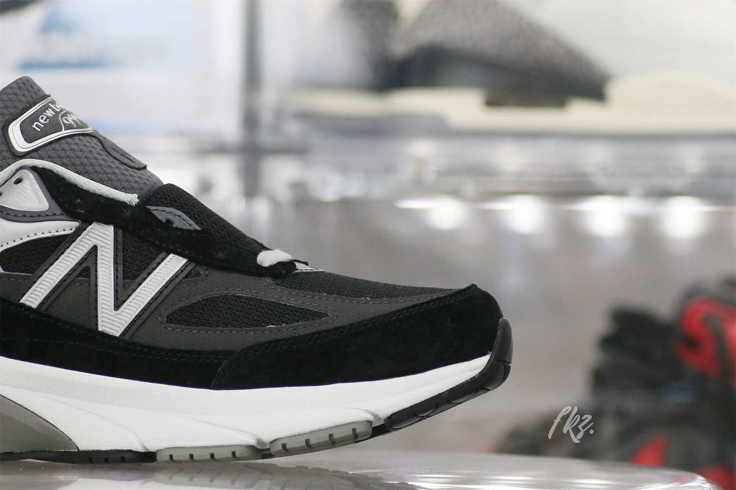 New Balance 990v6 MiUSA Black Grey White