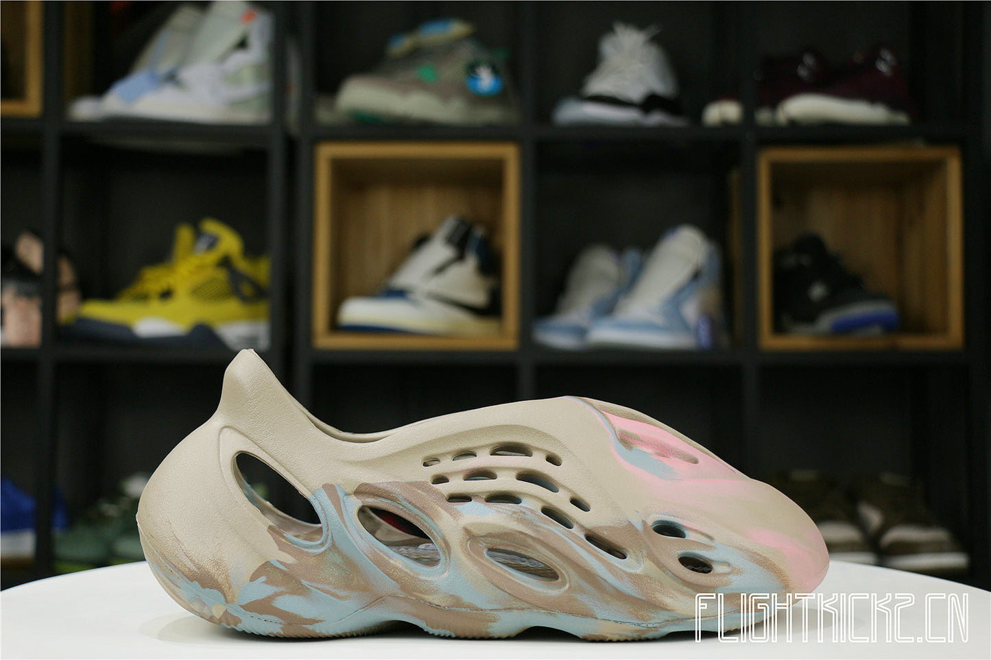 Yeezy Foam RNNR MX Sand Grey (GY3969址郏(LN5 A1 Batch)