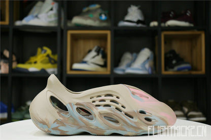 Yeezy Foam RNNR MX Sand Grey (GY3969址郏(LN5 A1 Batch)