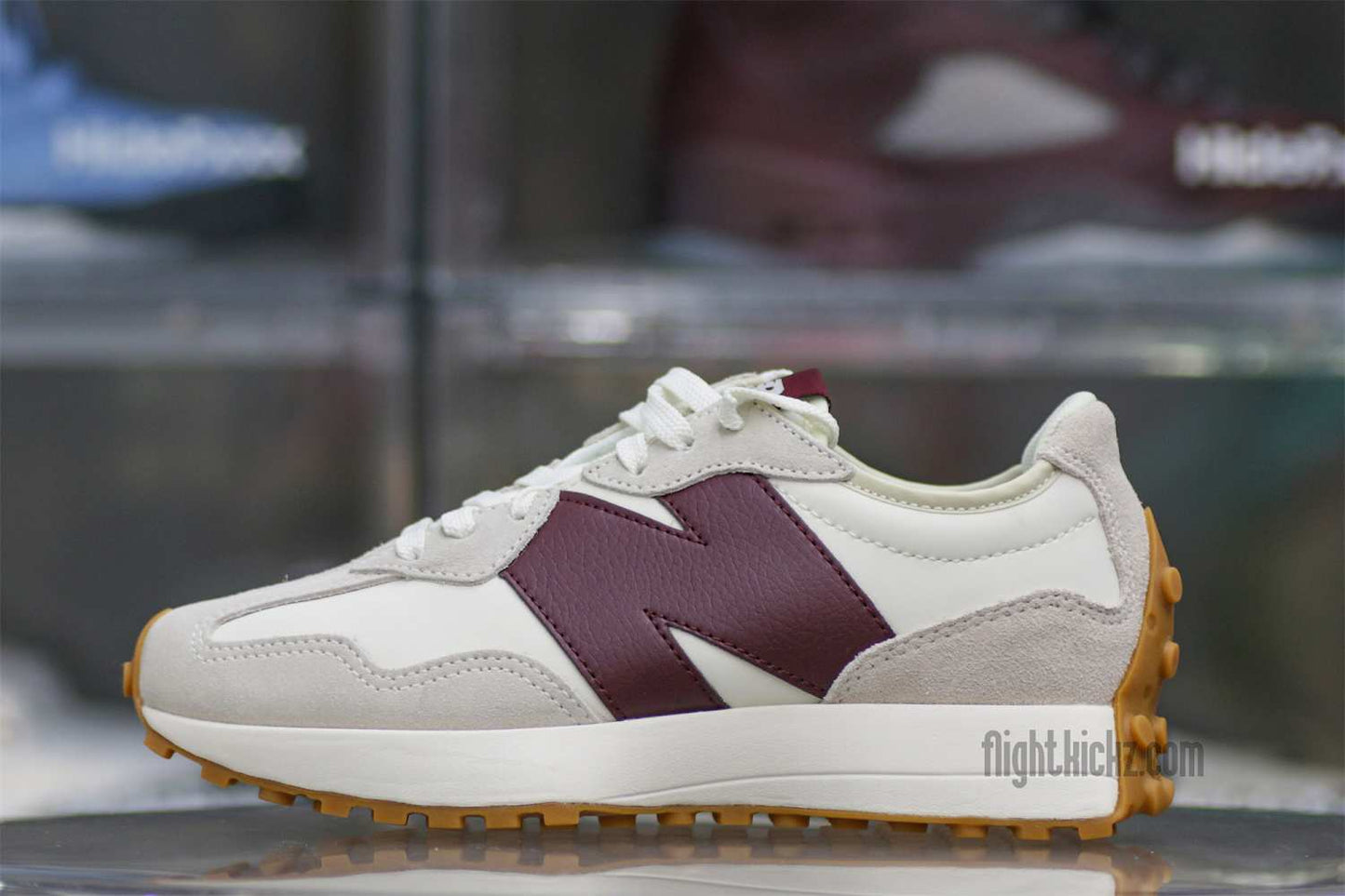 New Balance Wmns 327 White Dark Red