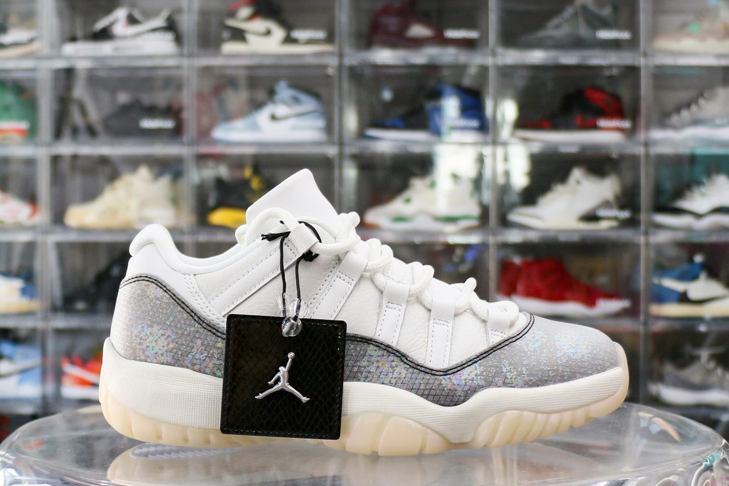 Air Jordan 11 Retro Low CNY 2025