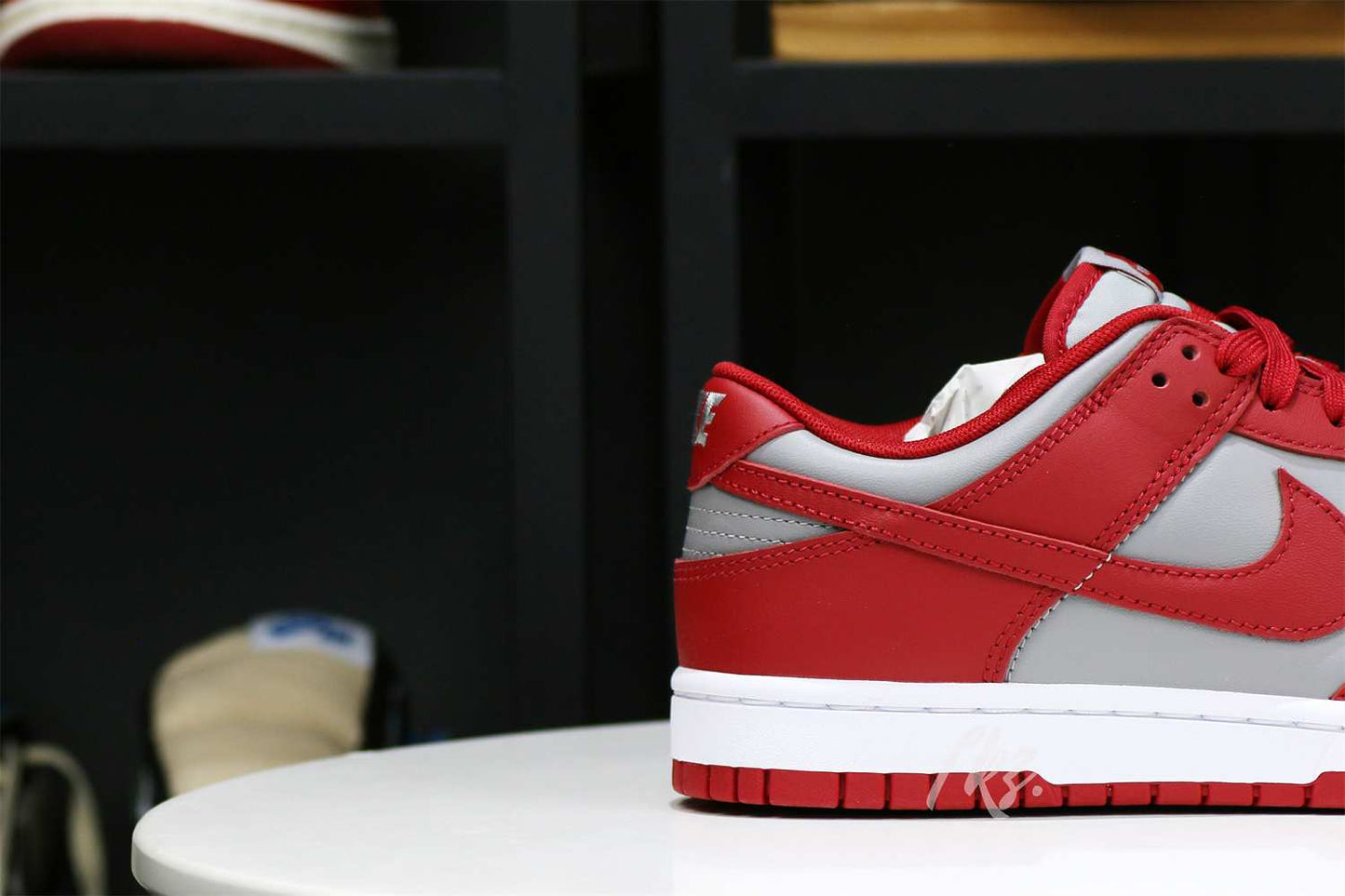 Nike Dunk Low Retro Medium Grey Varsity Red UNLV (2021)(LN5 A1 Batch)