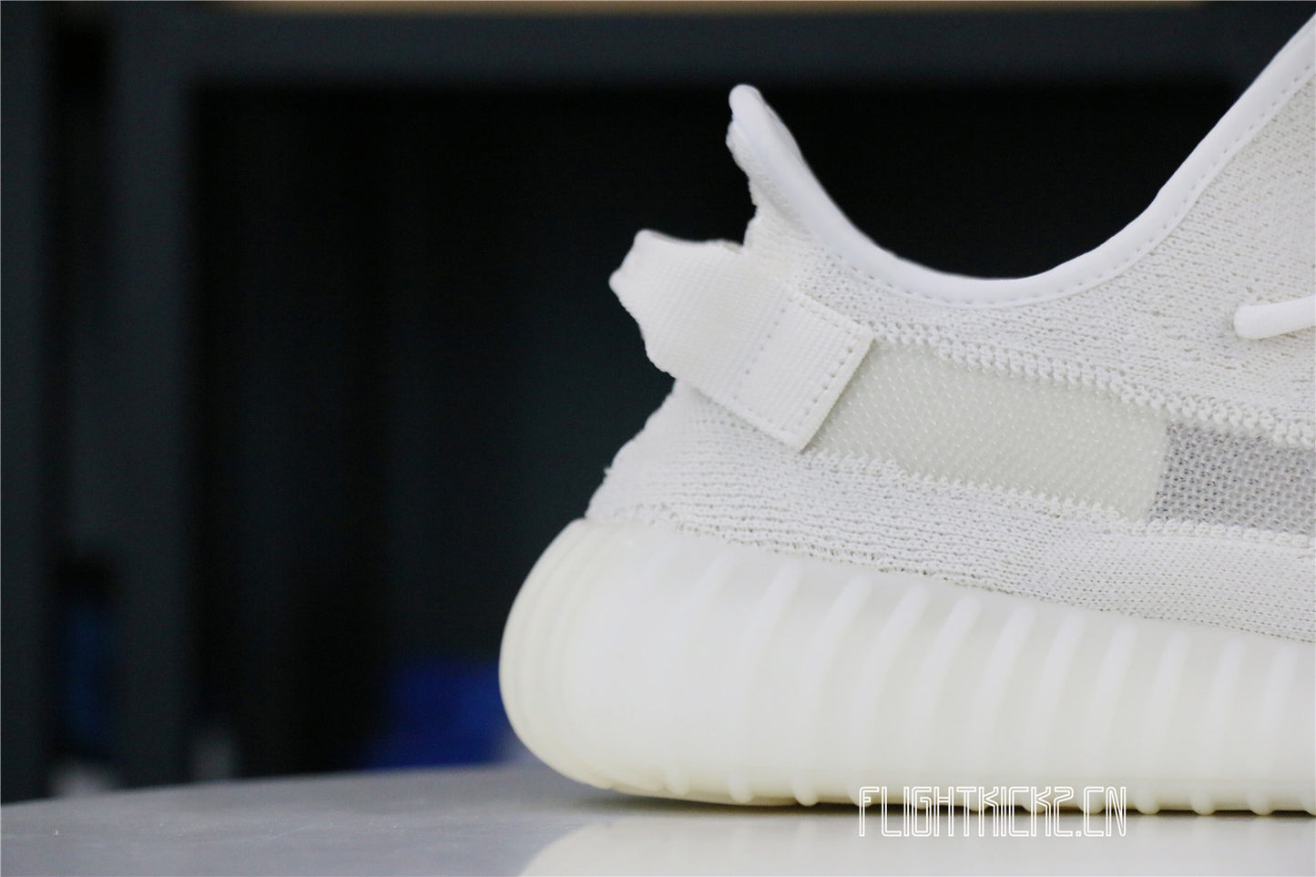 Adidas Yeezy Boost 350 V2 Bone