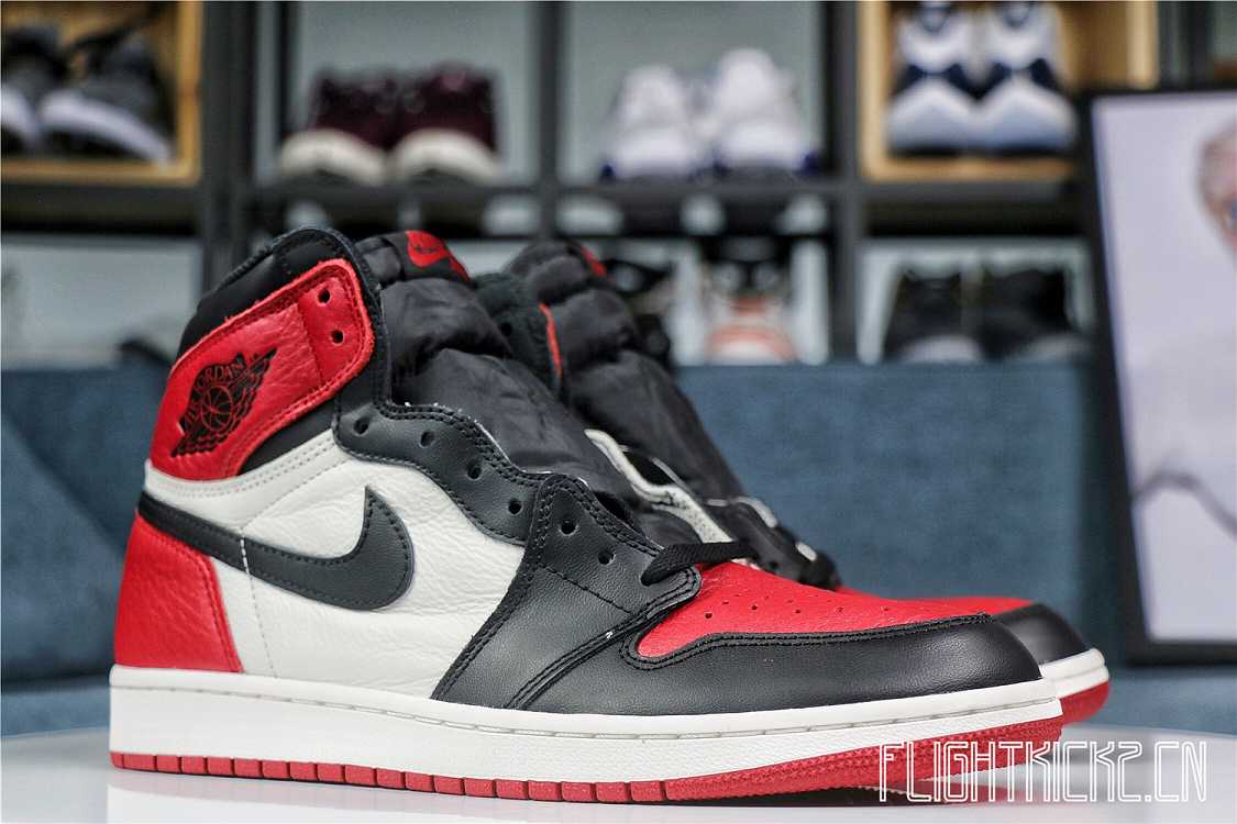 Jordan 1 Retro High Bred Toe 2018