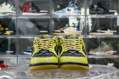 Nike Dunk Low QS Halloween Skull