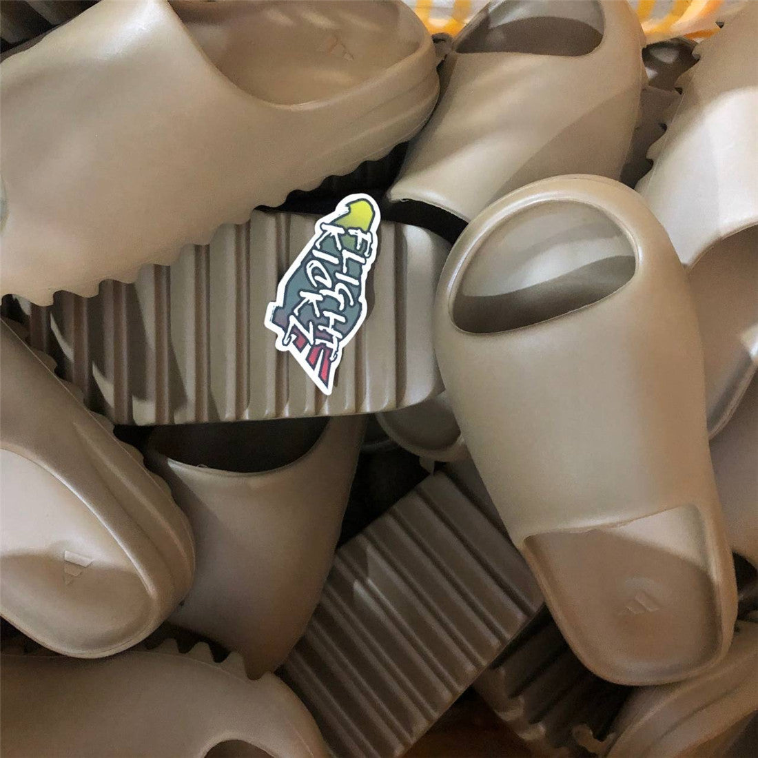 Yeezy Slides Core 2021GW5350色A1 Batch
