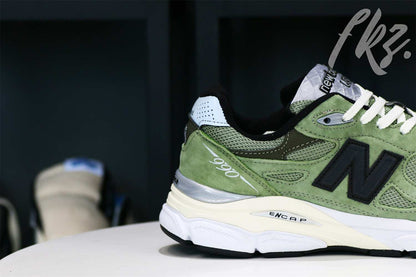 JJJJound x New Balance 990V3 Olive
