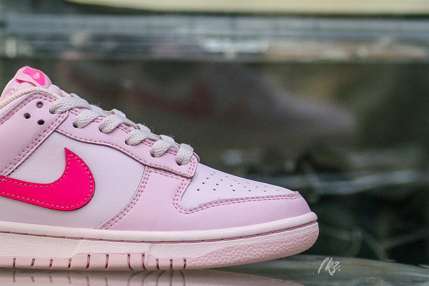 Nike Dunk Low Triple Pink Womens