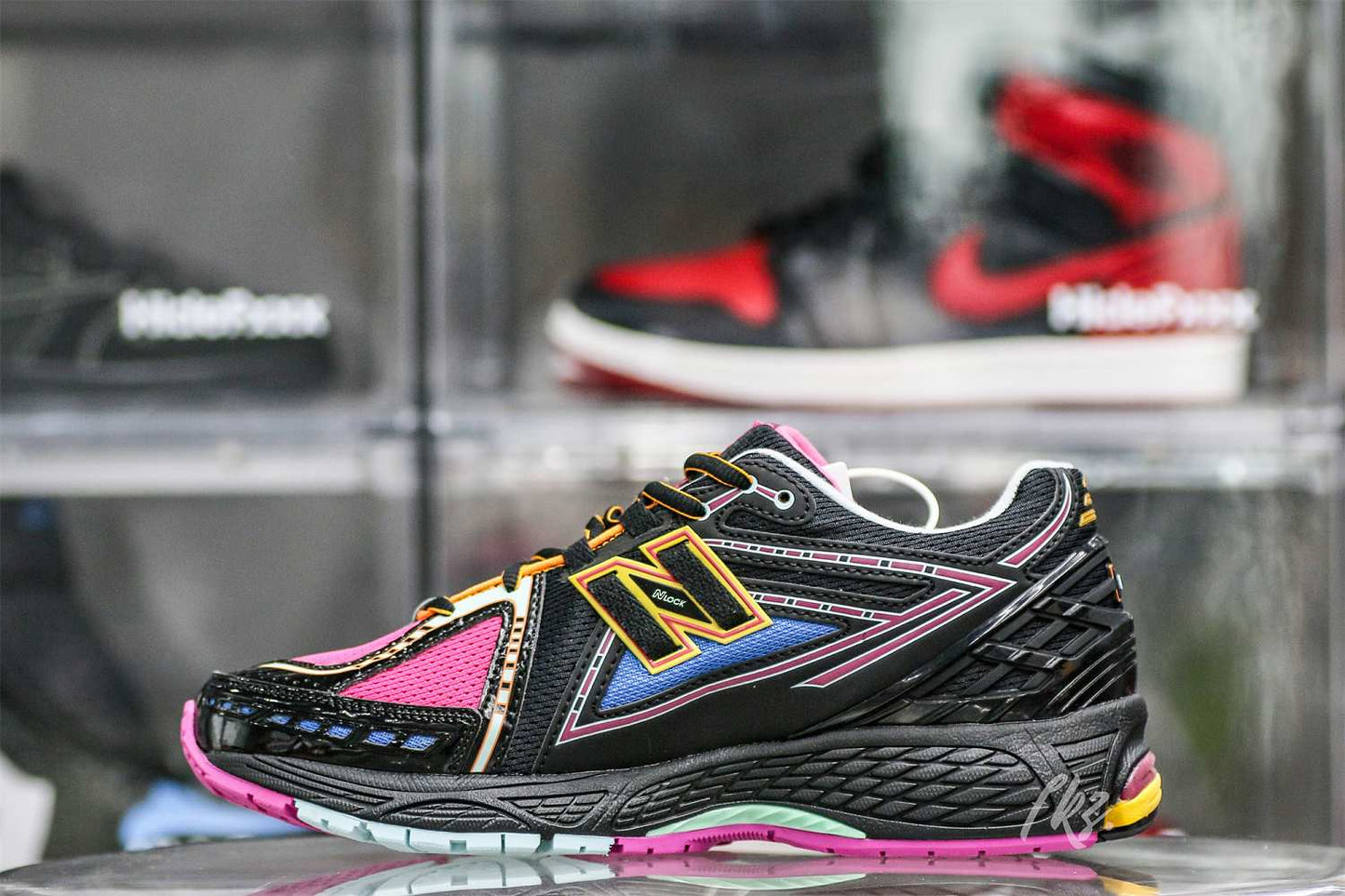 New Balance 1906R Neon Night 2022