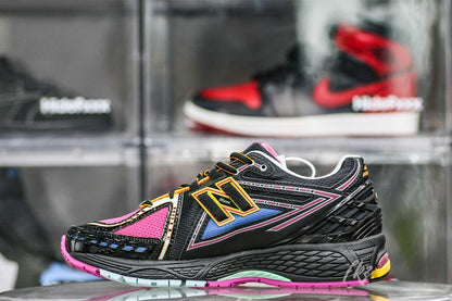 New Balance 1906R Neon Night 2022
