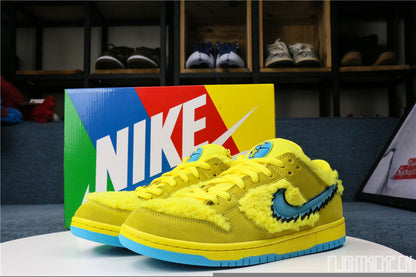 Grateful Dead x Nike SB Dunk Low Yellow