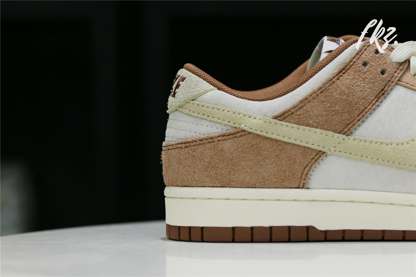 Nike Dunk Low Medium Curry 2021