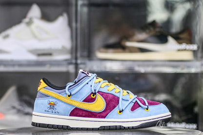 Otomo Katsuhiro x Nike Dunk One Piece Luffy Purple